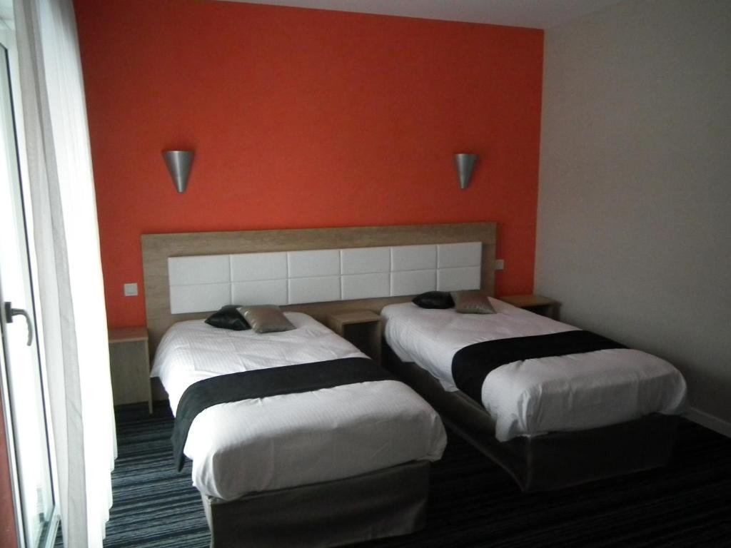 Logis Cosy - Hotel Le Moulin Neuf - شانتونيه الغرفة الصورة