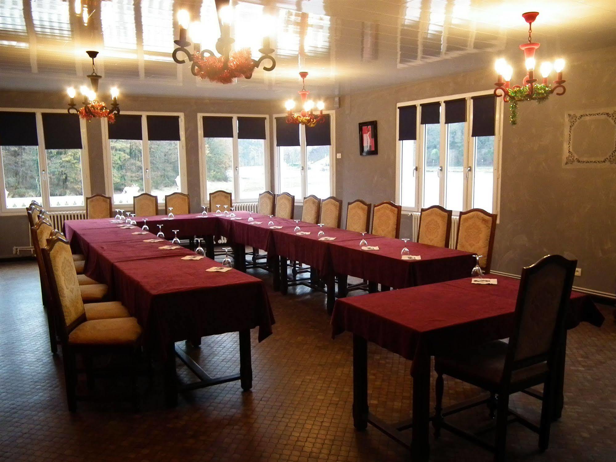 Logis Cosy - Hotel Le Moulin Neuf - شانتونيه المظهر الخارجي الصورة